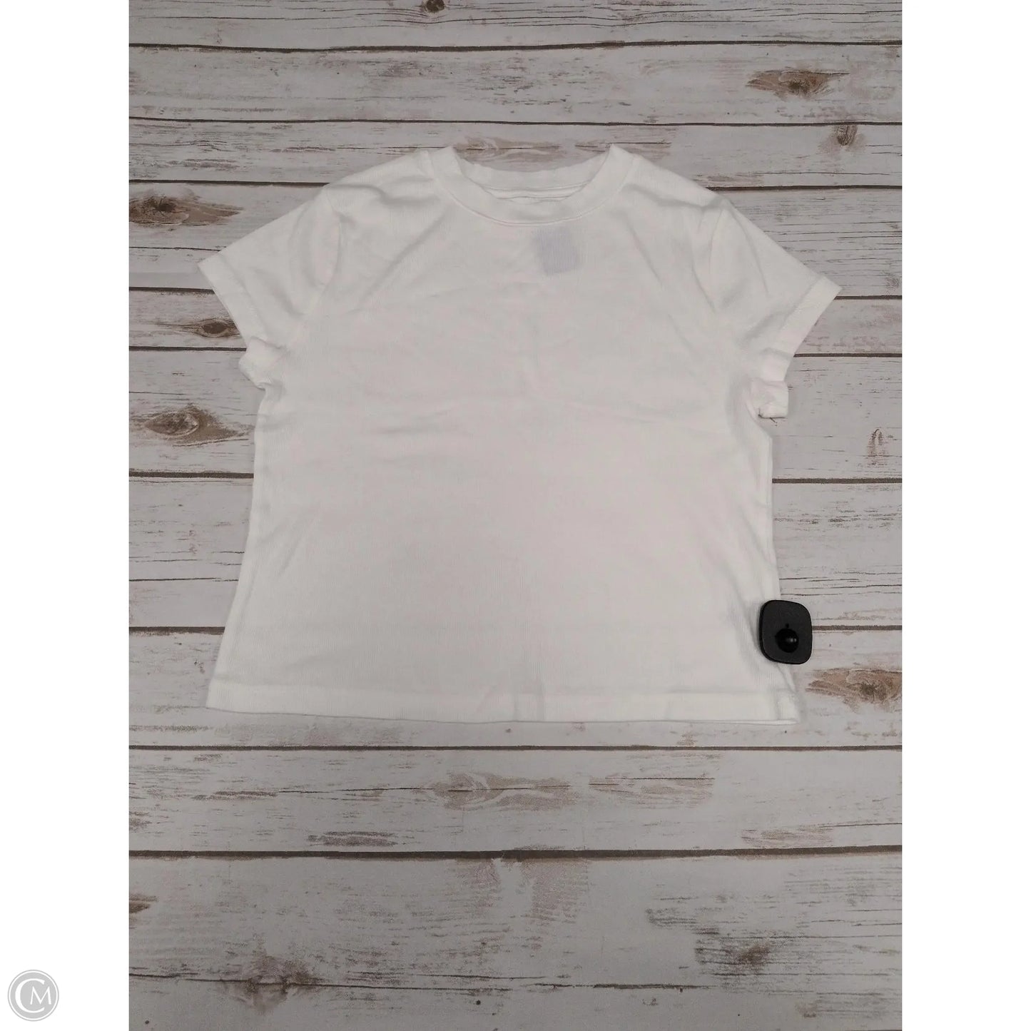 Top Short Sleeve By A New Day In White, Size: L