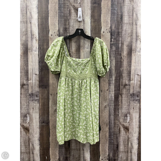 Dress Casual Short By Cmf In Green & White, Size: S