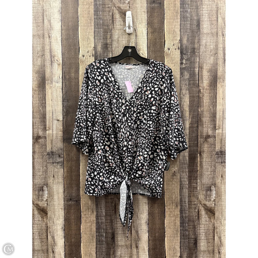 Top Short Sleeve By Cme In Animal Print, Size: M
