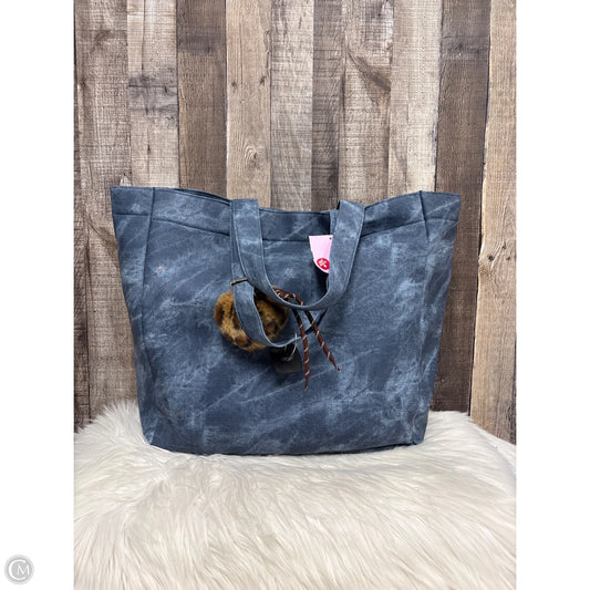 Tote By Cmf, Size: Large
