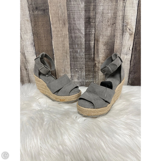 Sandals Heels Wedge By Universal Thread In Grey, Size: 6