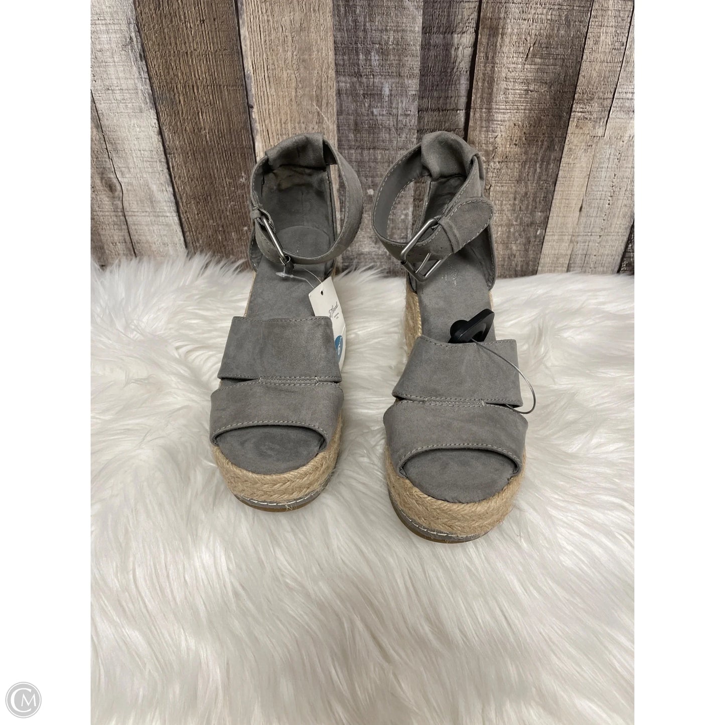 Sandals Heels Wedge By Universal Thread In Grey, Size: 6