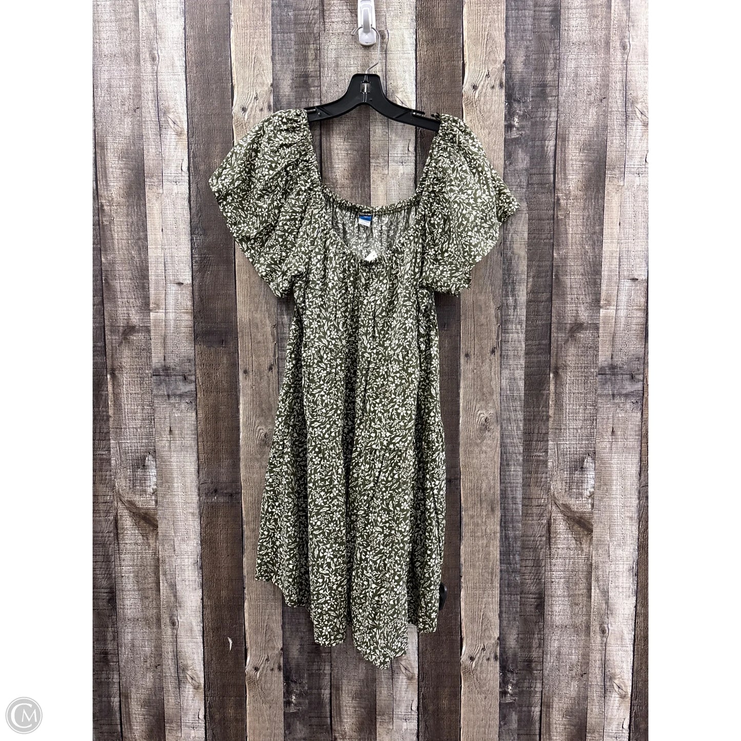 Dress Casual Short By Old Navy In Green, Size: M