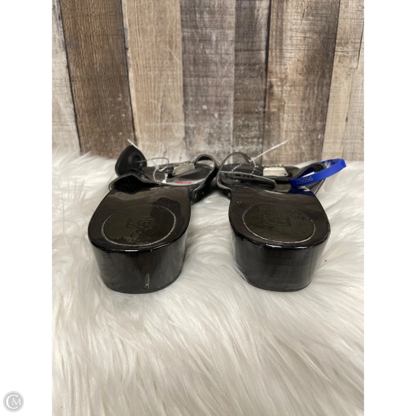 Sandals Luxury Designer By Chanel In Black, Size: 11
