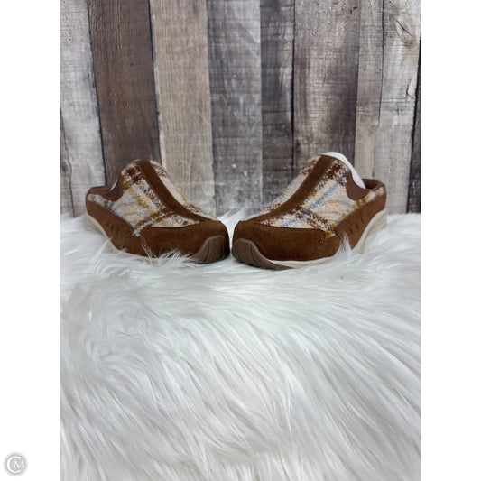 Shoes Heels Wedge By Easy Spirit In Plaid Pattern, Size: 8.5