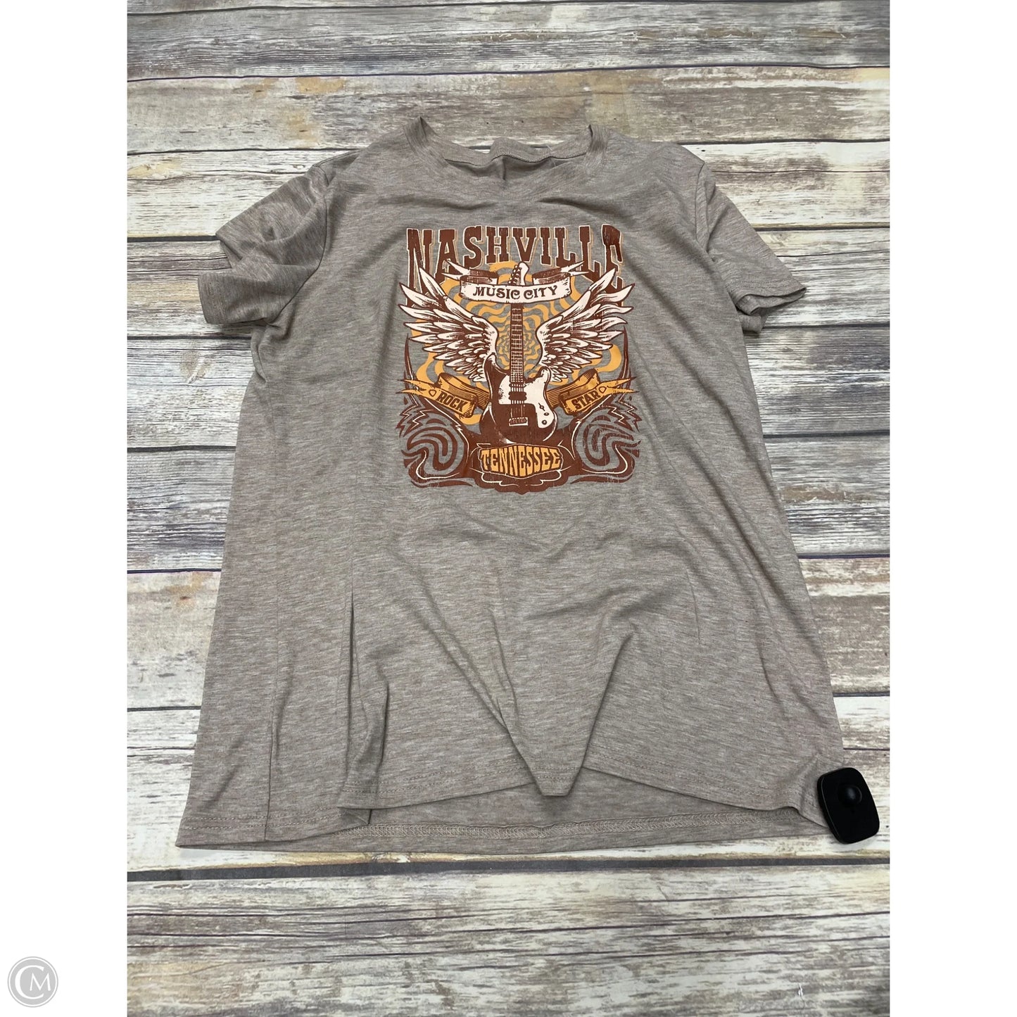 Top Short Sleeve By Cme In Tan, Size: L