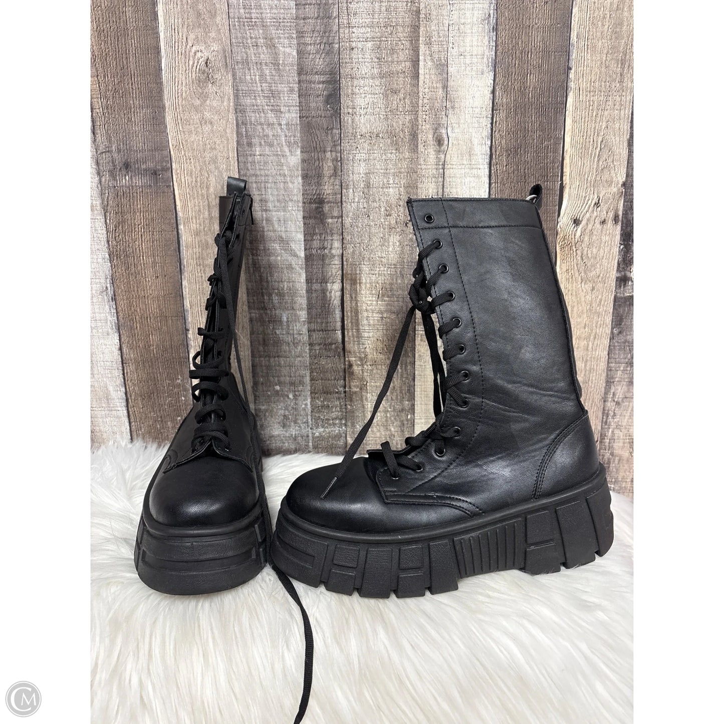 Boots Mid-calf Heels By Cmf In Black, Size: 10