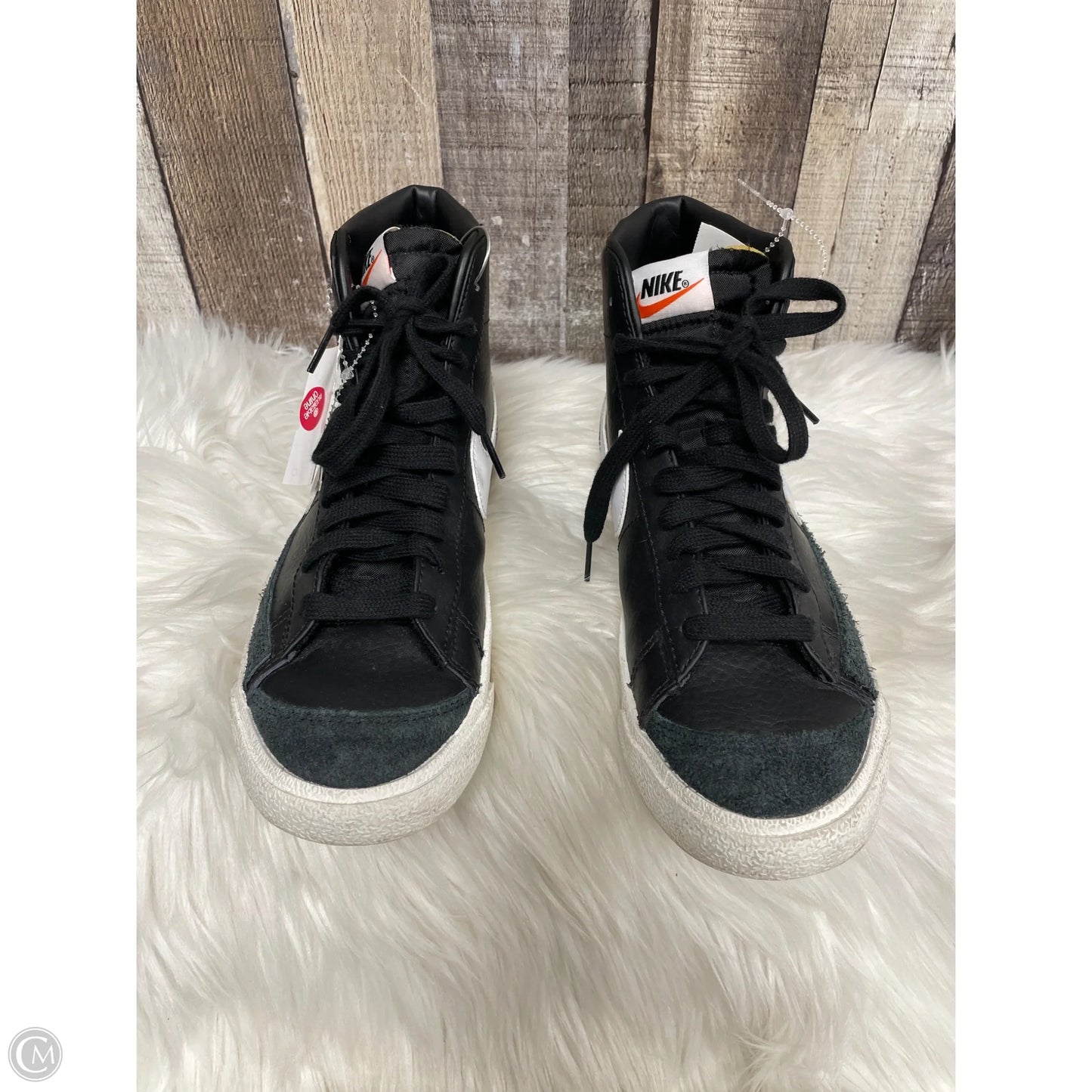 Shoes Athletic By Nike In Black, Size: 8