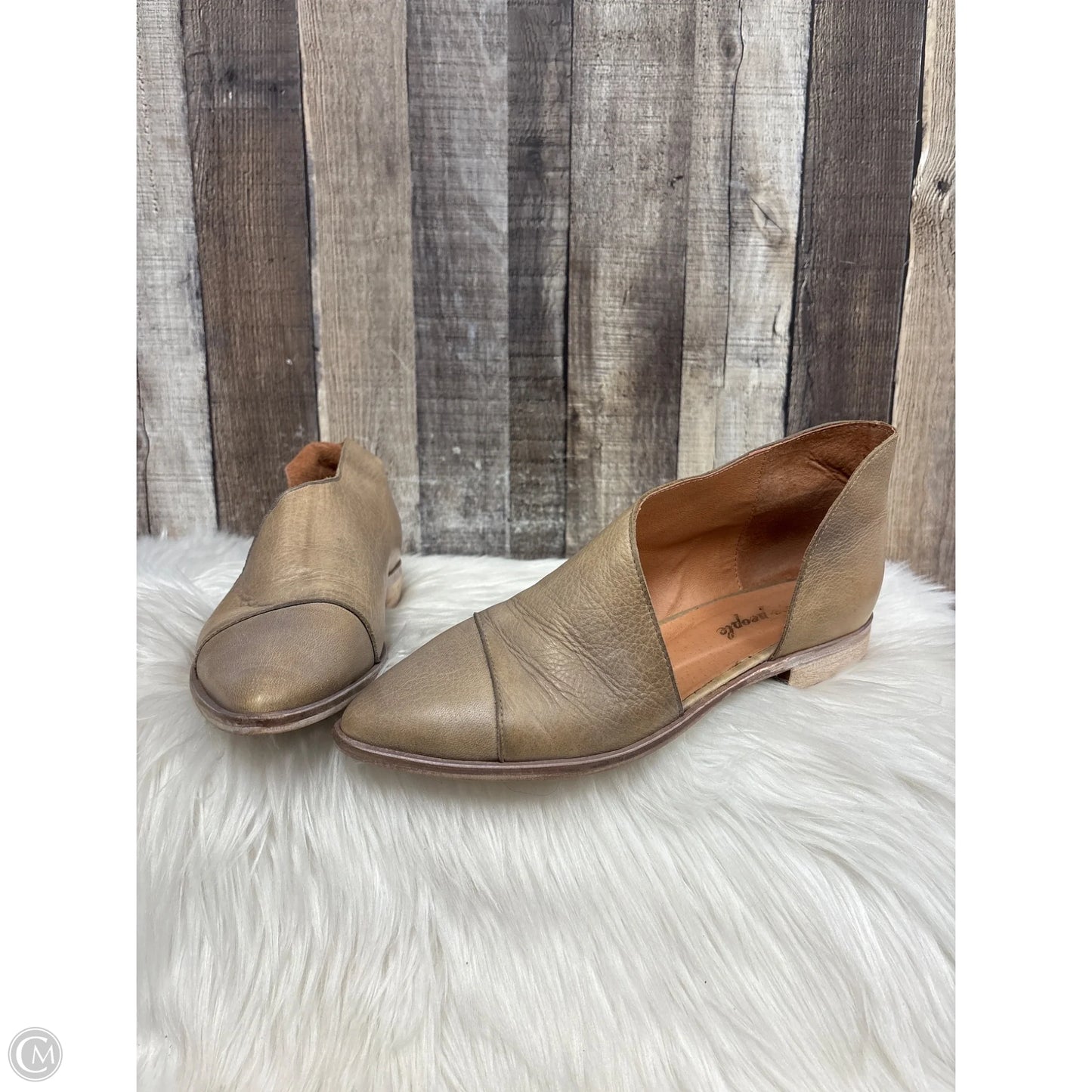 Shoes Flats By Free People In Beige, Size: 10