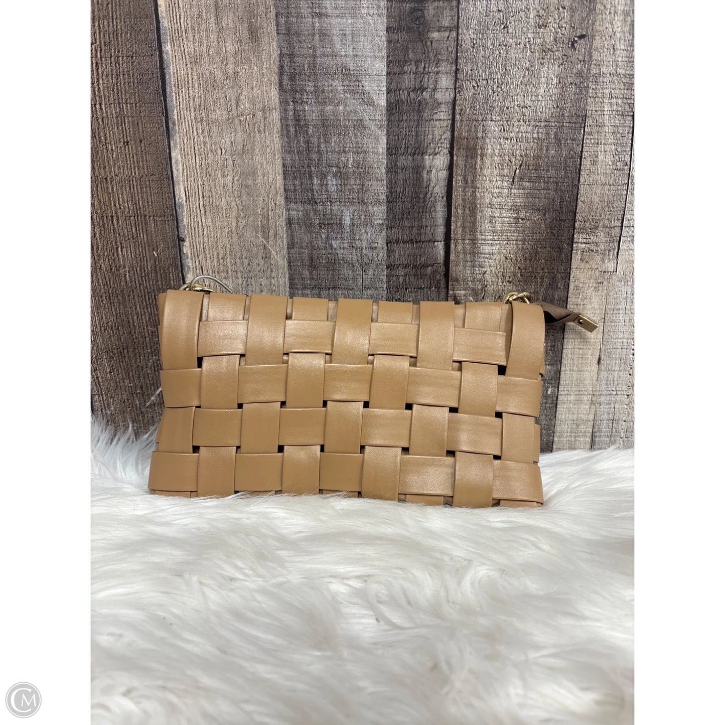 Crossbody By Cmf, Size: Medium