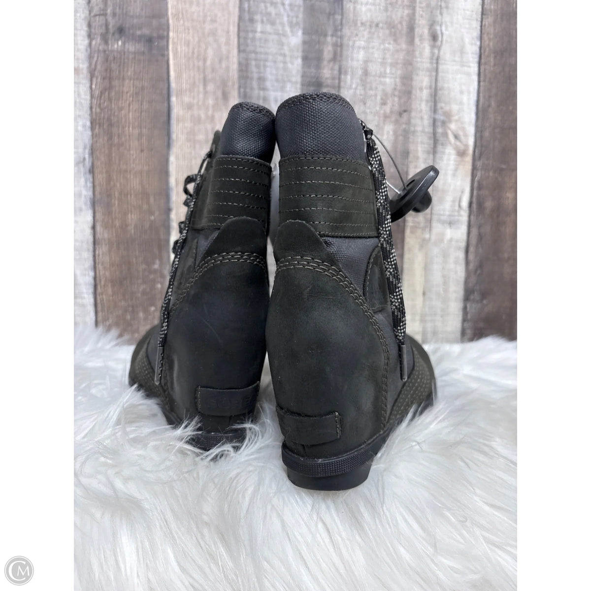 Boots Ankle Heels By Sorel In Grey, Size: 7