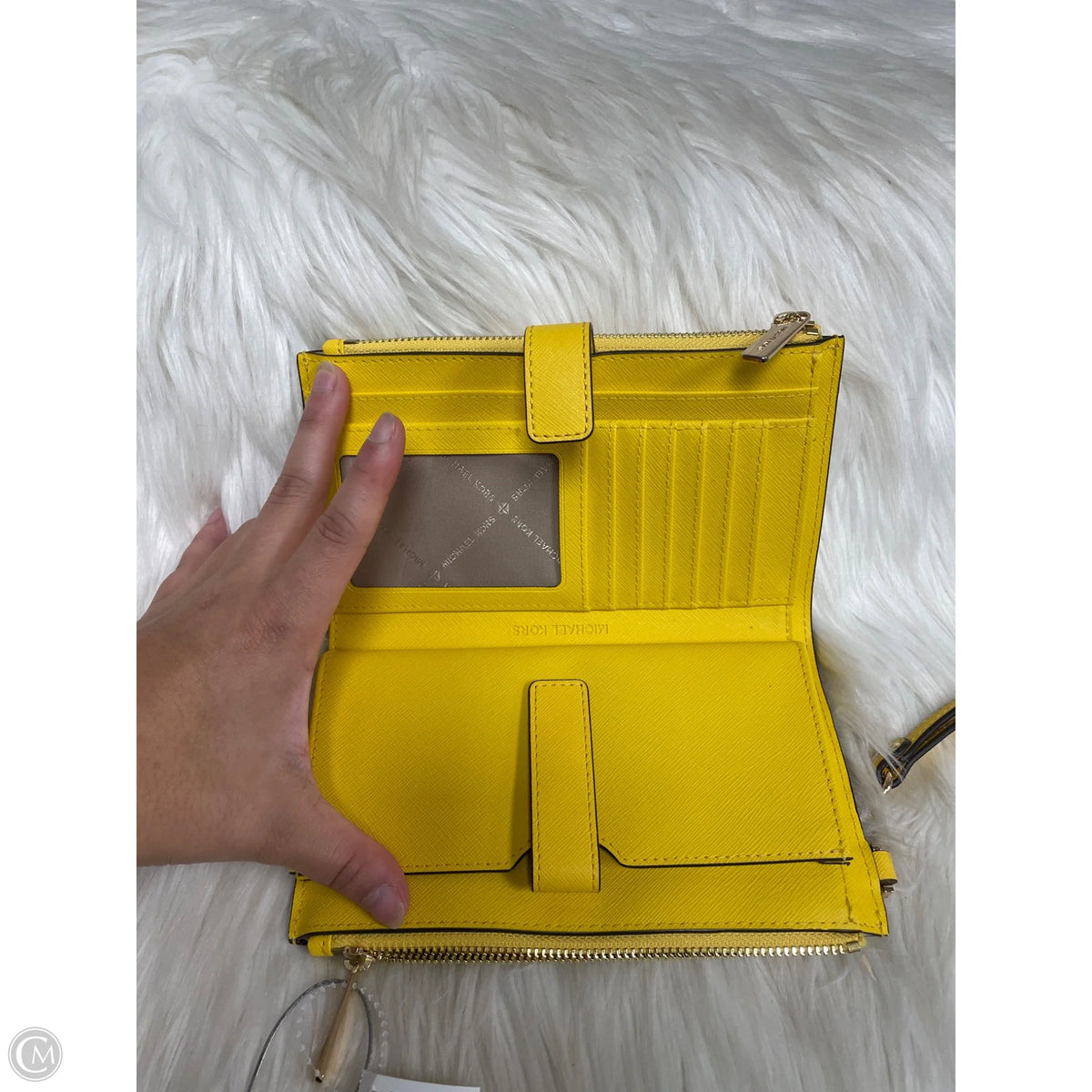 Wristlet Designer By Michael Kors, Size: Medium