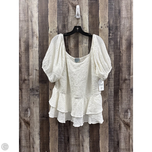 Top Short Sleeve By Arula In White, Size: 2x