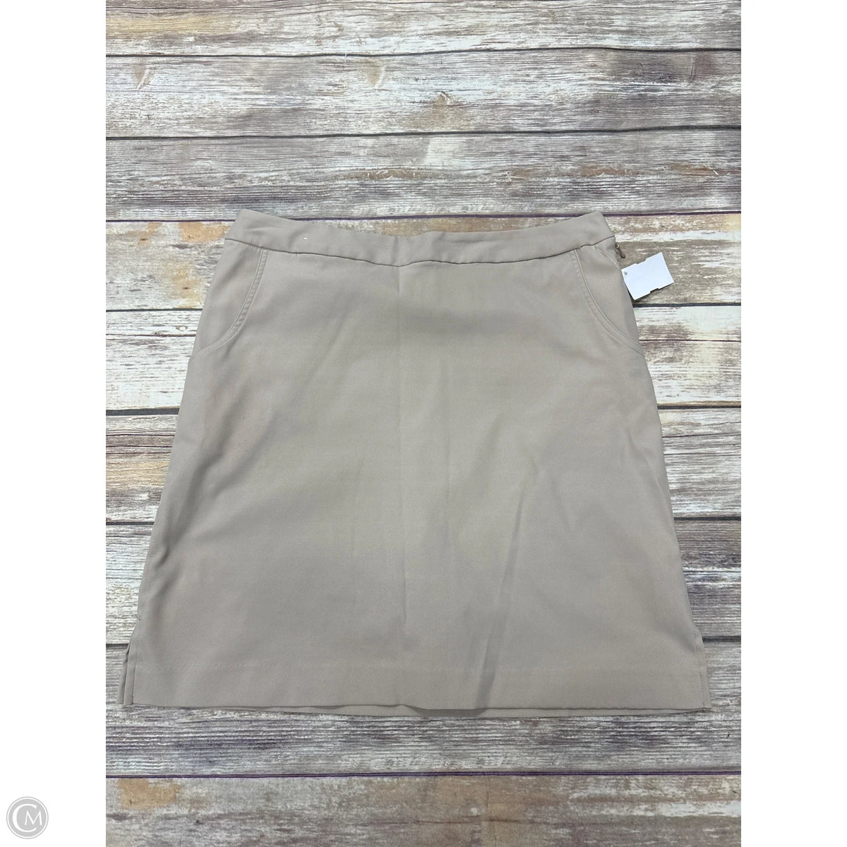 Skort By Cme In Tan, Size: M