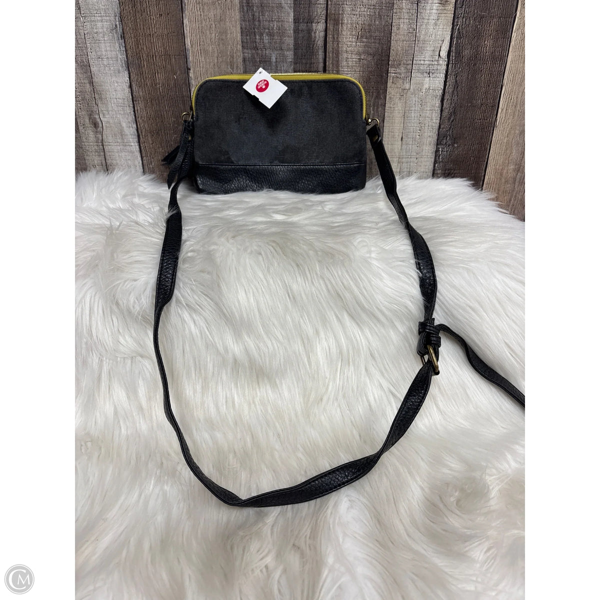Crossbody By Cme, Size: Medium