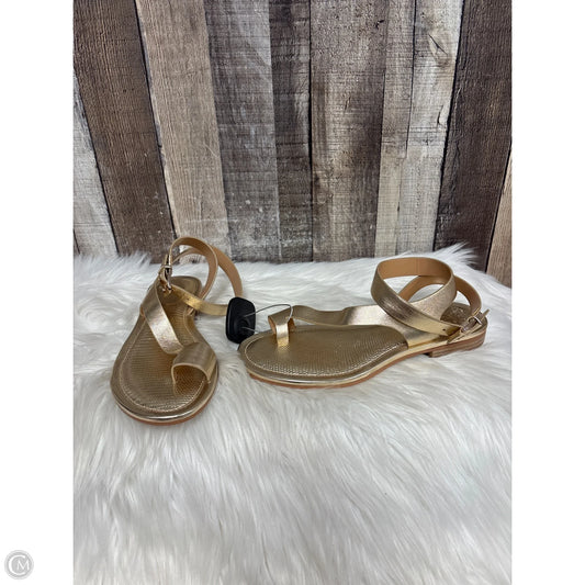 Sandals Flats By Vince Camuto In Gold, Size: 7.5