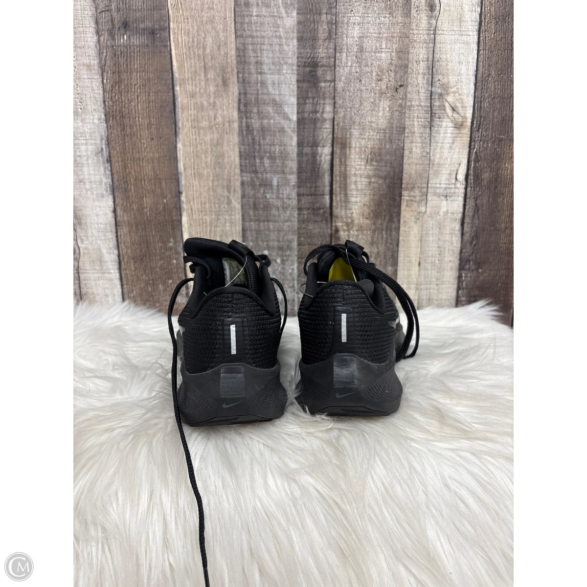 Shoes Athletic By Nike In Black, Size: 7.5