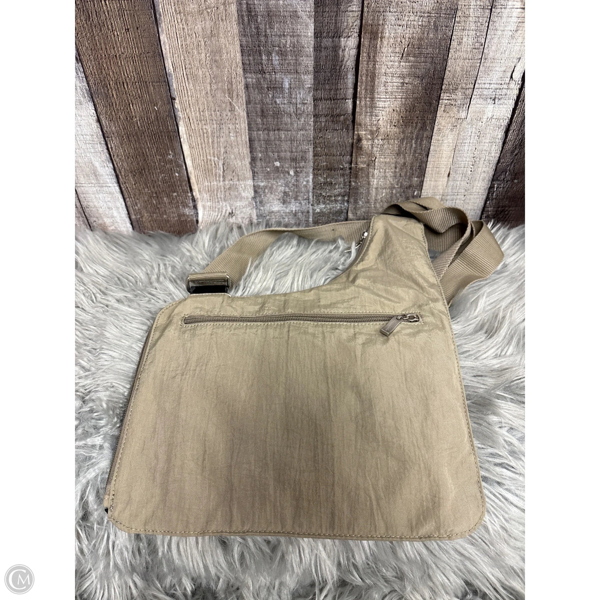 Crossbody By Baggallini, Size: Medium
