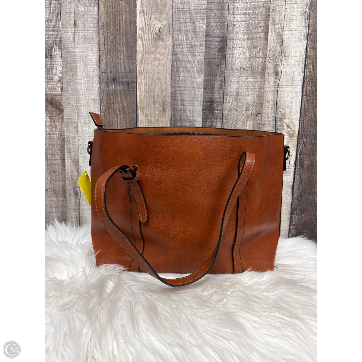 Tote Leather By Cmf, Size: Medium