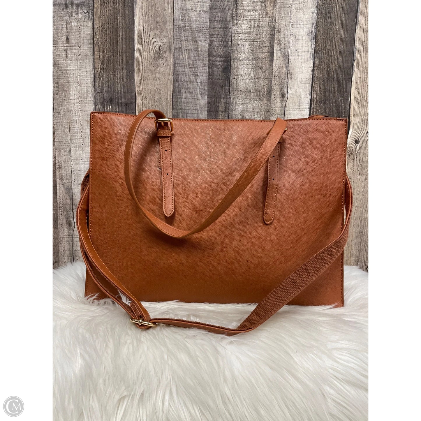 Tote By Cmf, Size: Large