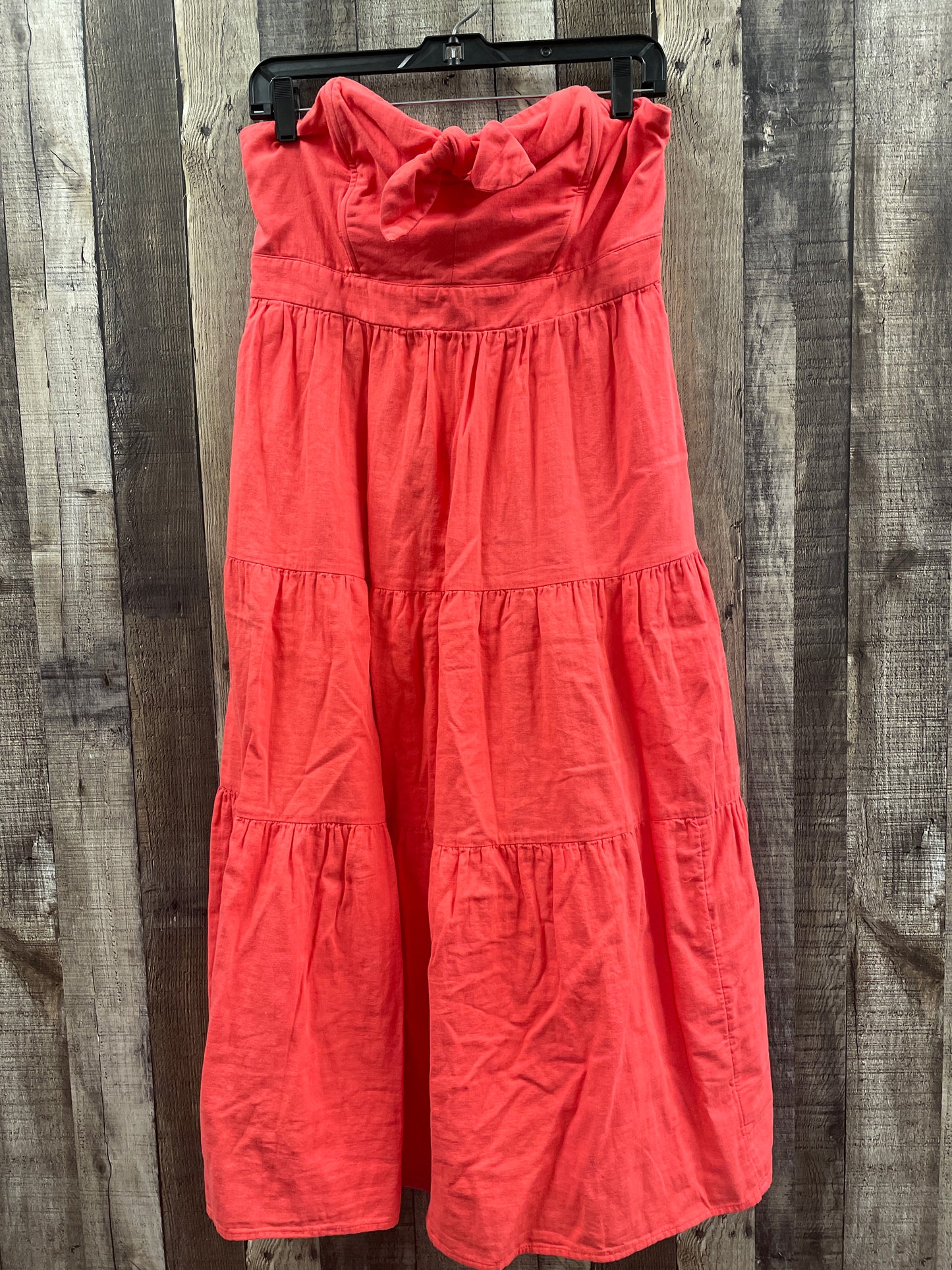 Dress Casual Short By Universal Thread In Coral, Size: M