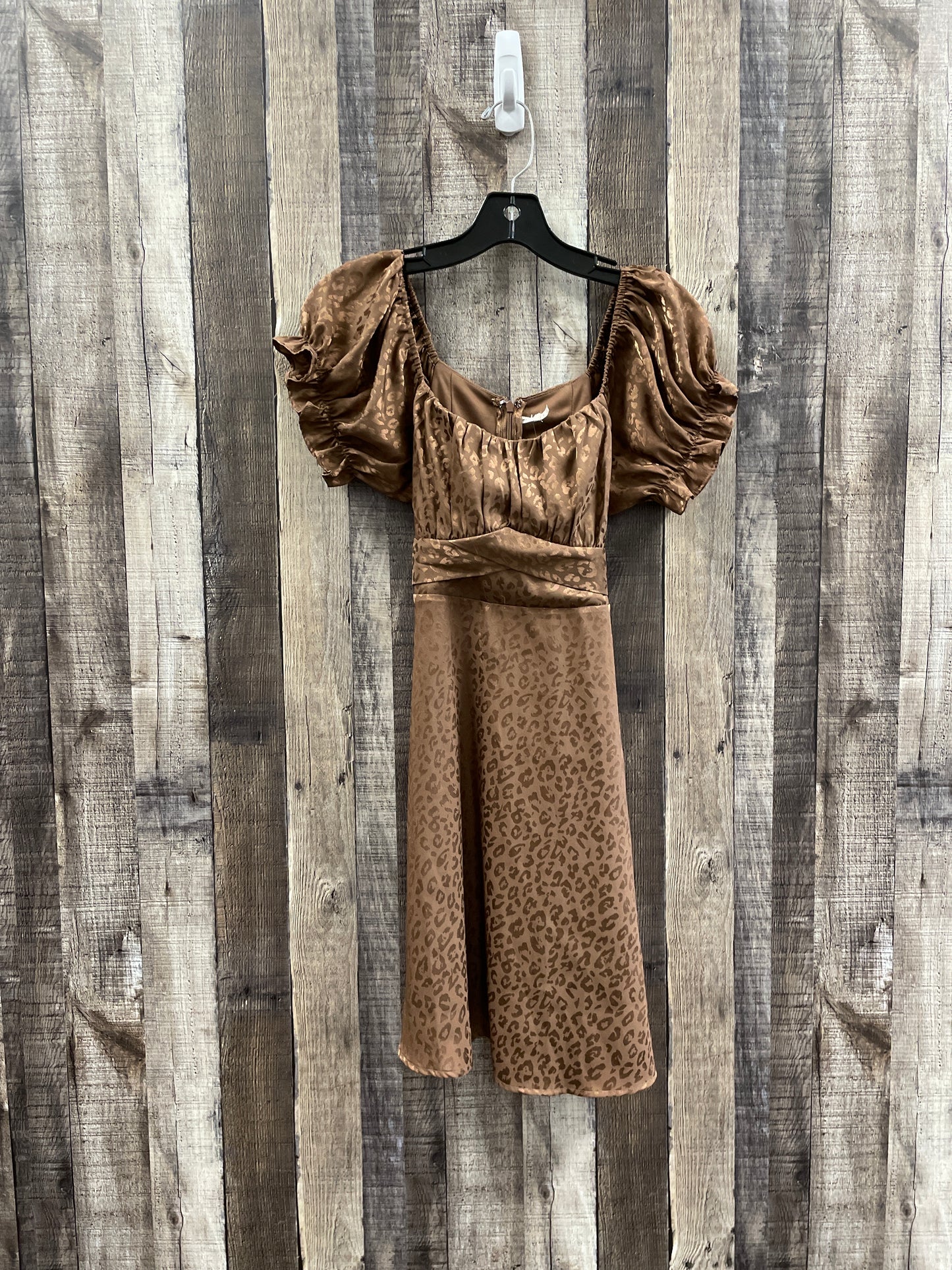 Brown Dress Casual Short Mon Ami, Size L