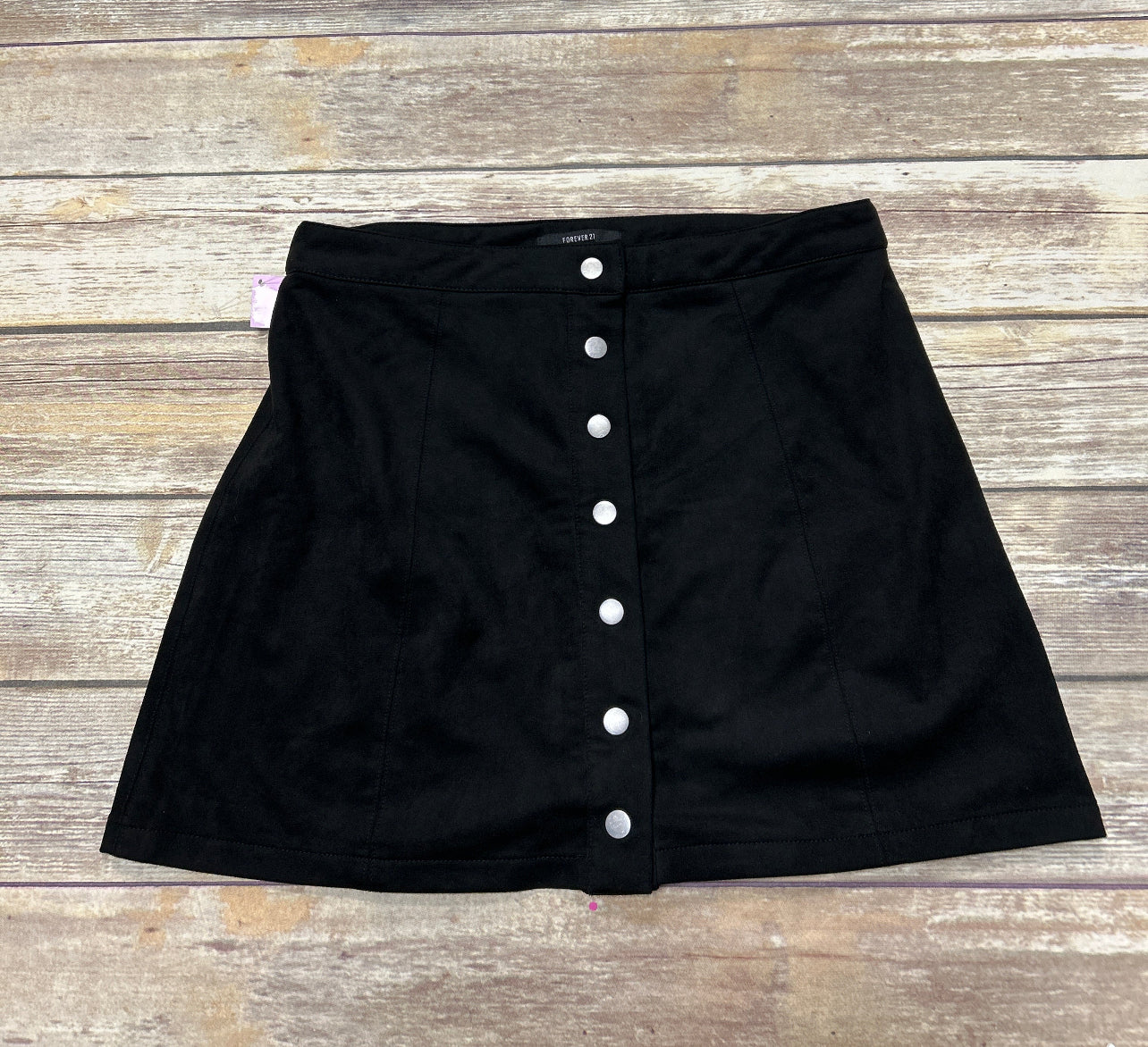 Skirt Mini & Short By Forever 21 In Black, Size: L