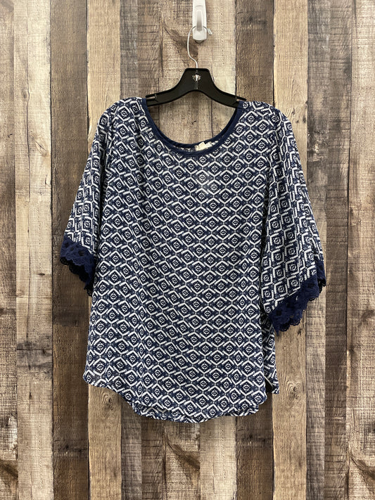 Top Short Sleeve By Cme In Blue, Size: 1x