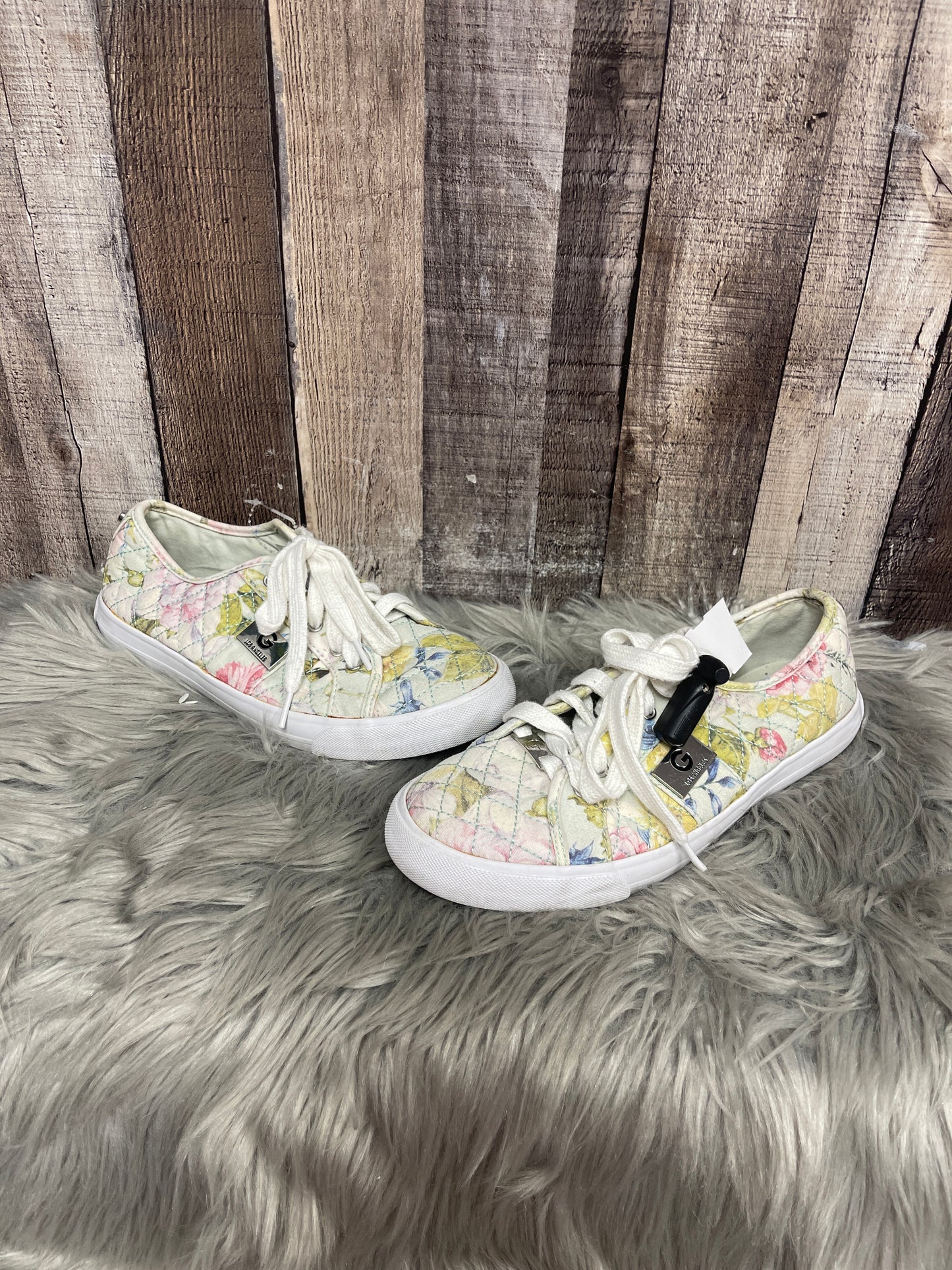 Multi-colored Shoes Sneakers Guess, Size 9