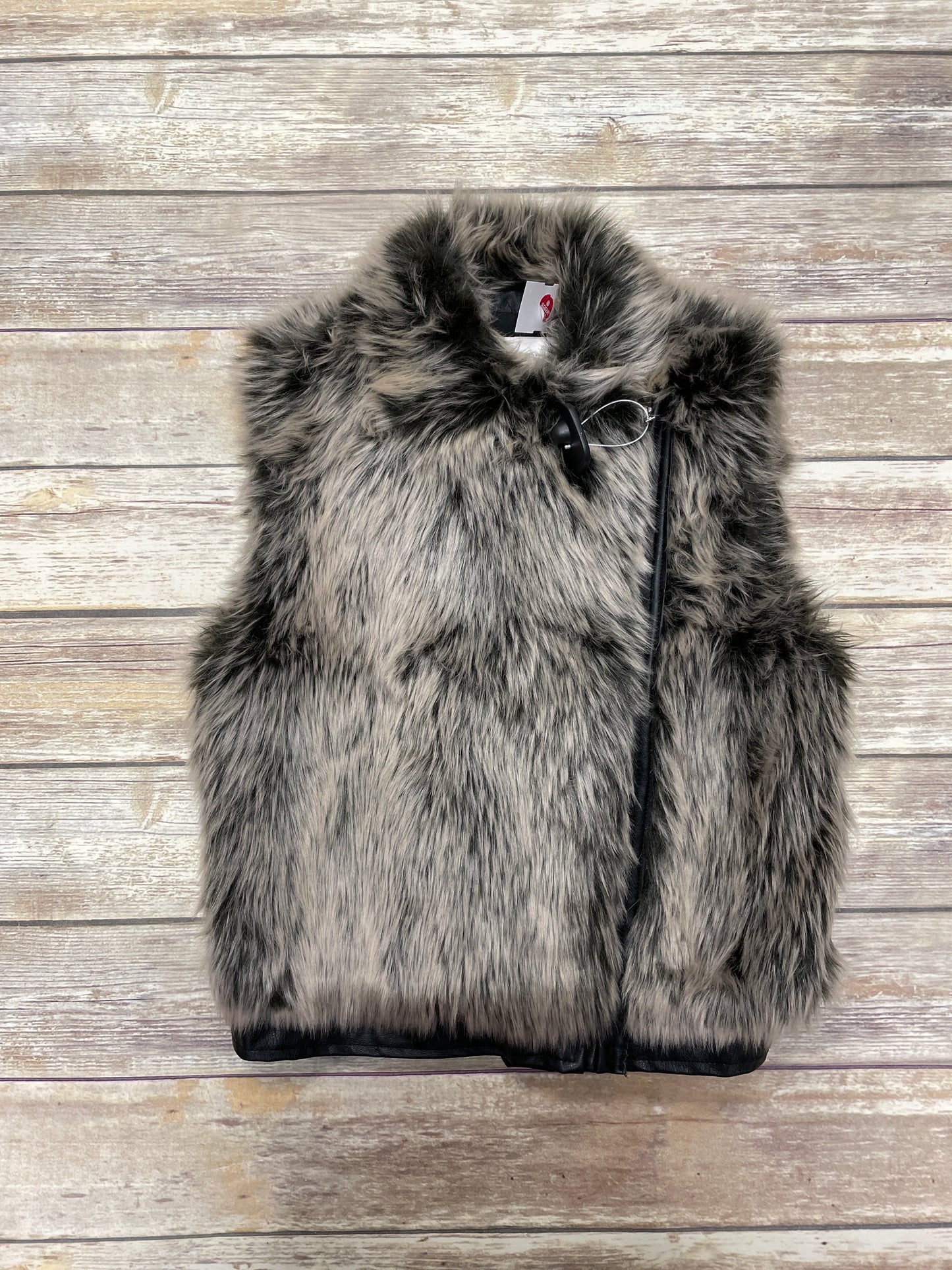 Vest Faux Fur & Sherpa By Cupcakes And Cashmere In Brown, Size: M