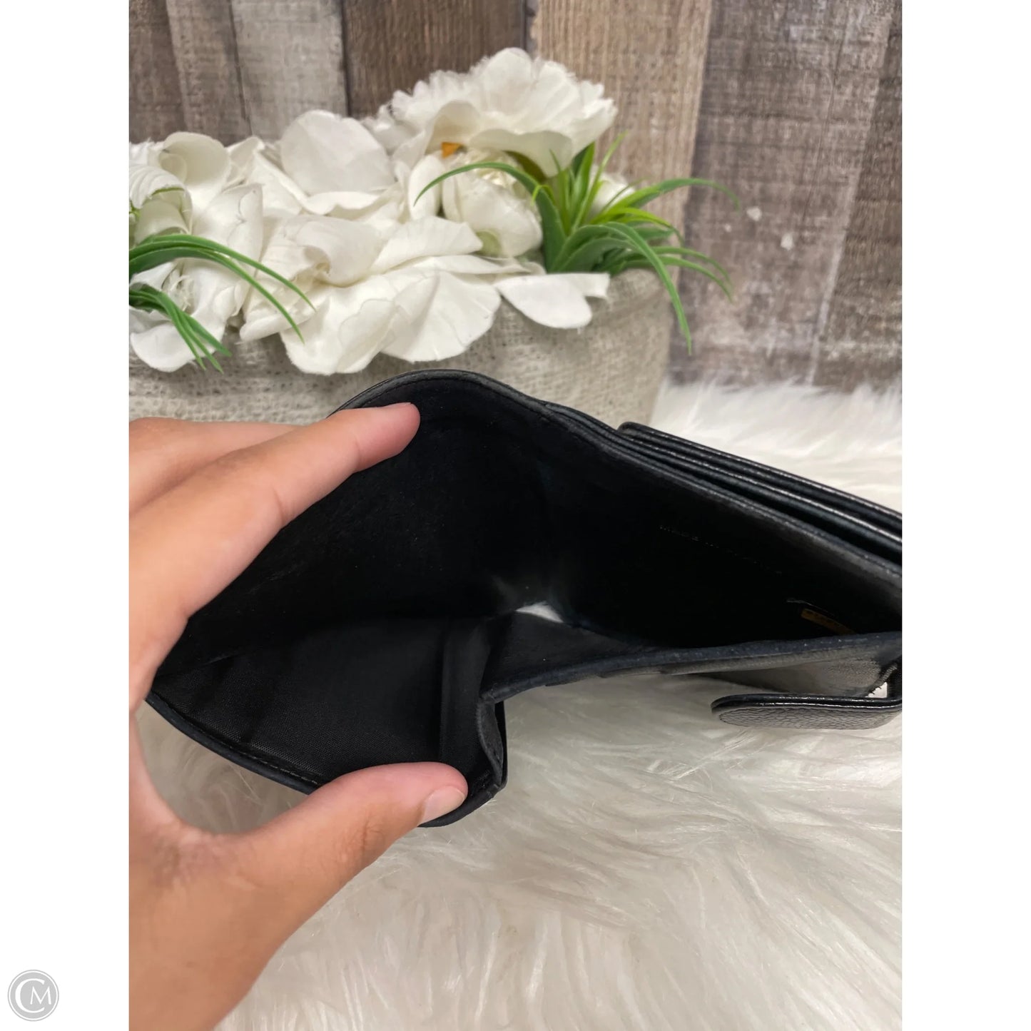Wallet Luxury Designer By Chanel, Size: Small