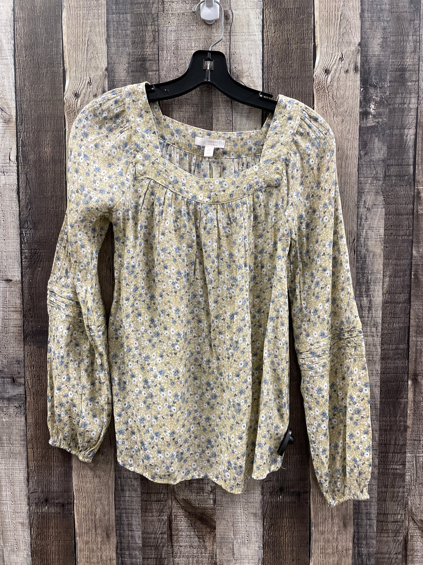 Top Long Sleeve By Lc Lauren Conrad In Floral Print, Size: Xs