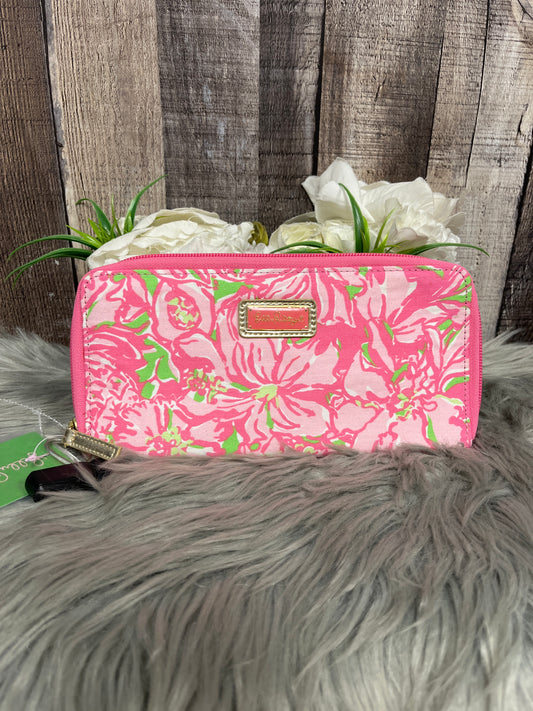 Wallet By Lilly Pulitzer  Size: Medium