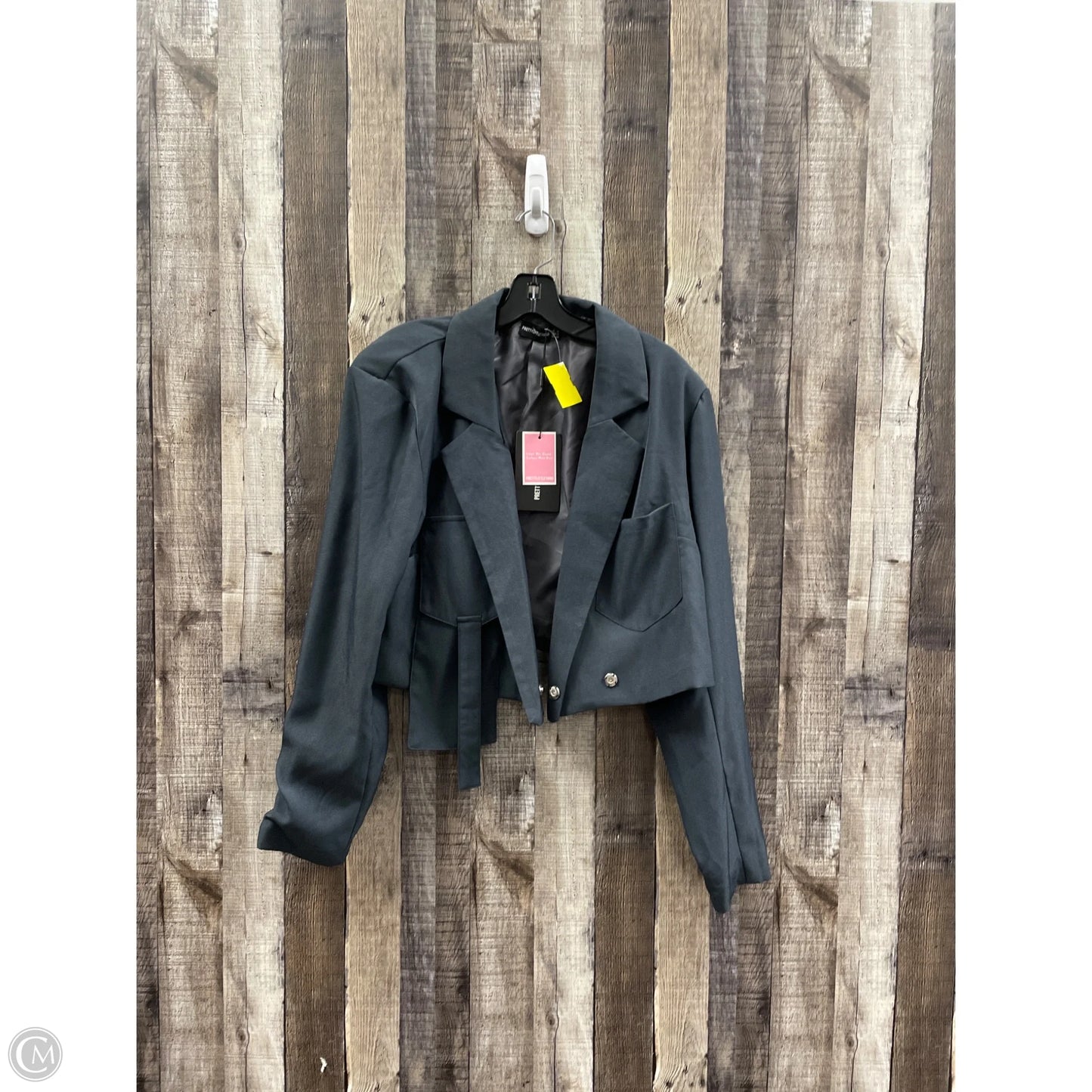 Blazer By Pretty Little Thing In Grey, Size: L