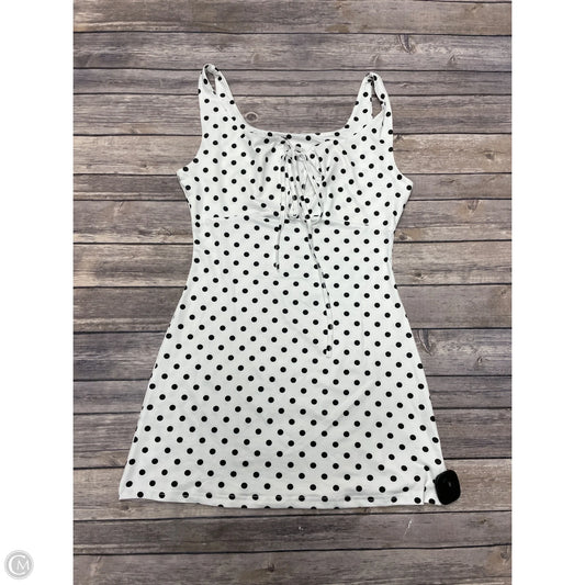 Dress Casual Short By Cmf In Polkadot Pattern, Size: L
