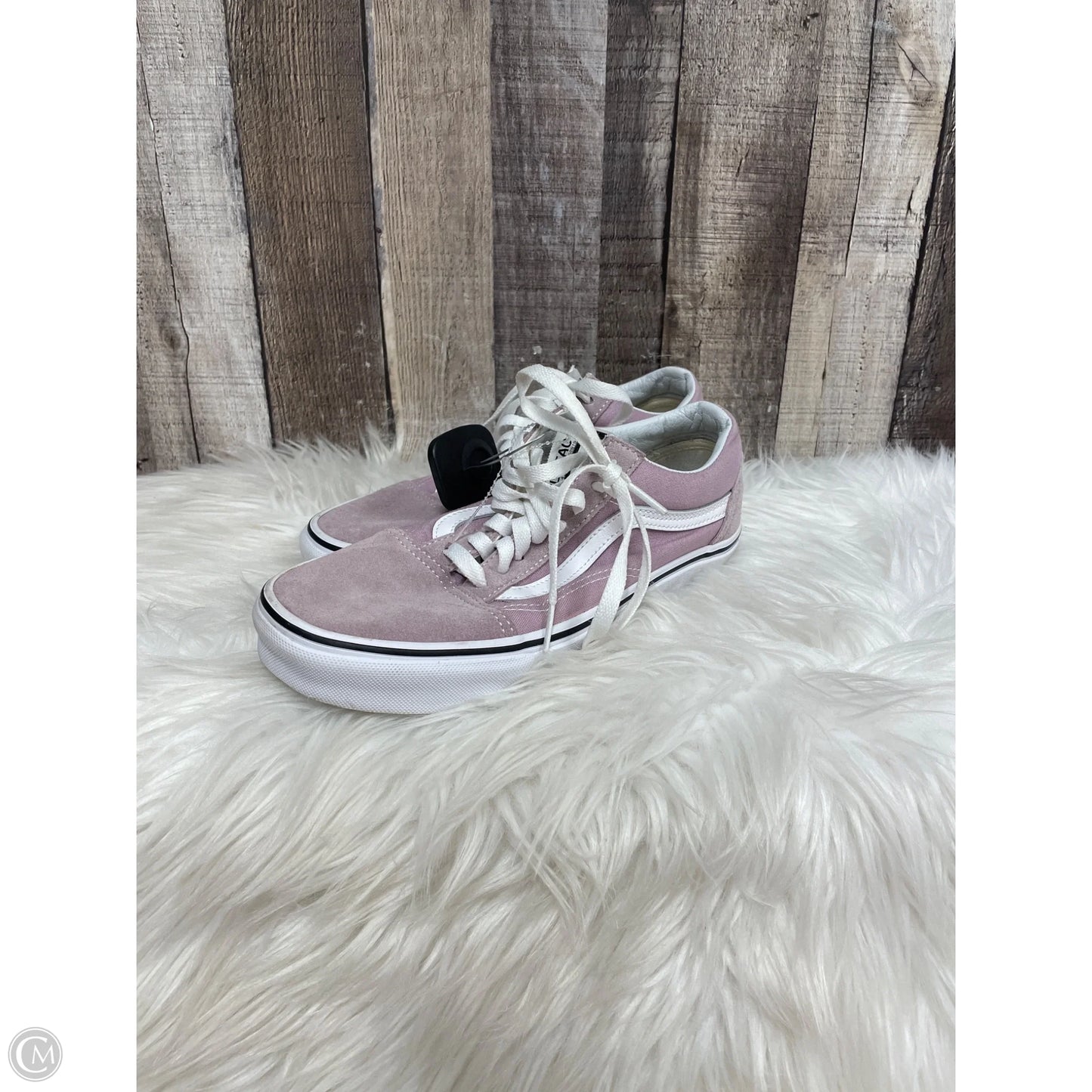 Shoes Sneakers By Vans In Pink, Size: 8.5