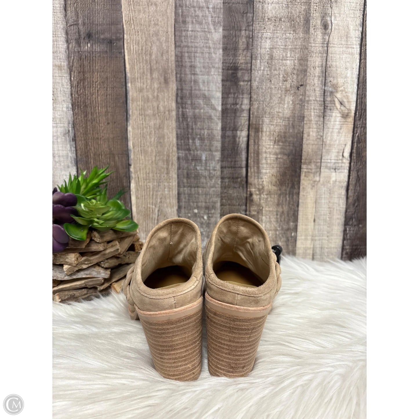 Boots Ankle Heels By Dolce Vita In Tan, Size: 6.5