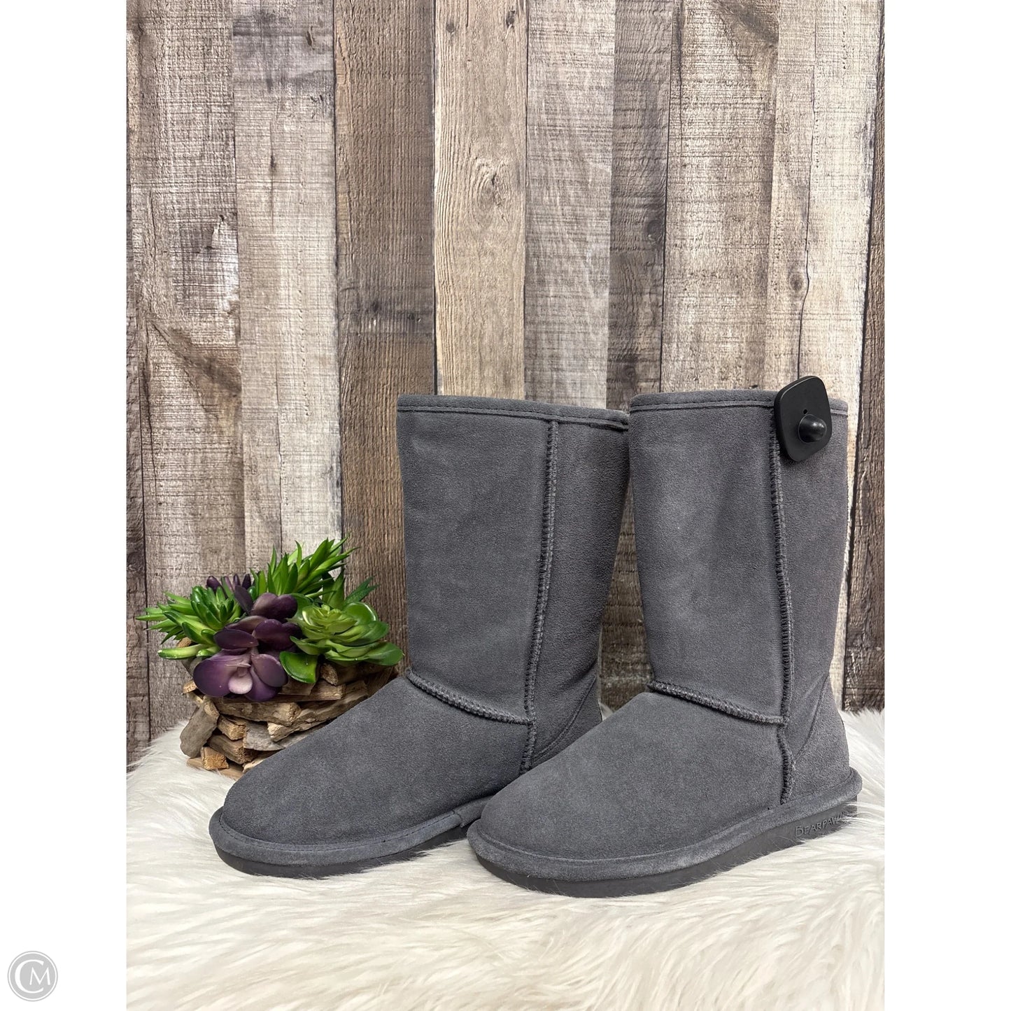 Boots Mid-calf Flats By Bearpaw In Grey, Size: 7