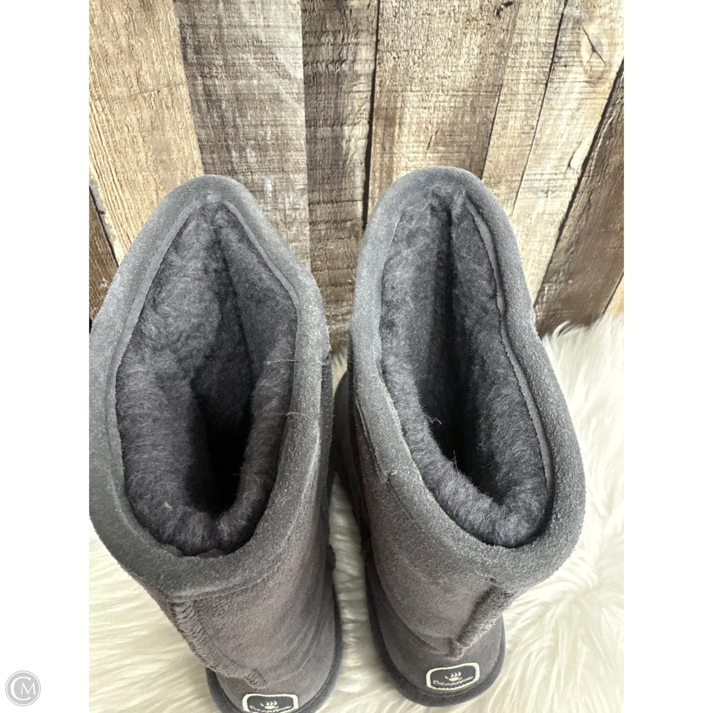 Boots Mid-calf Flats By Bearpaw In Grey, Size: 7