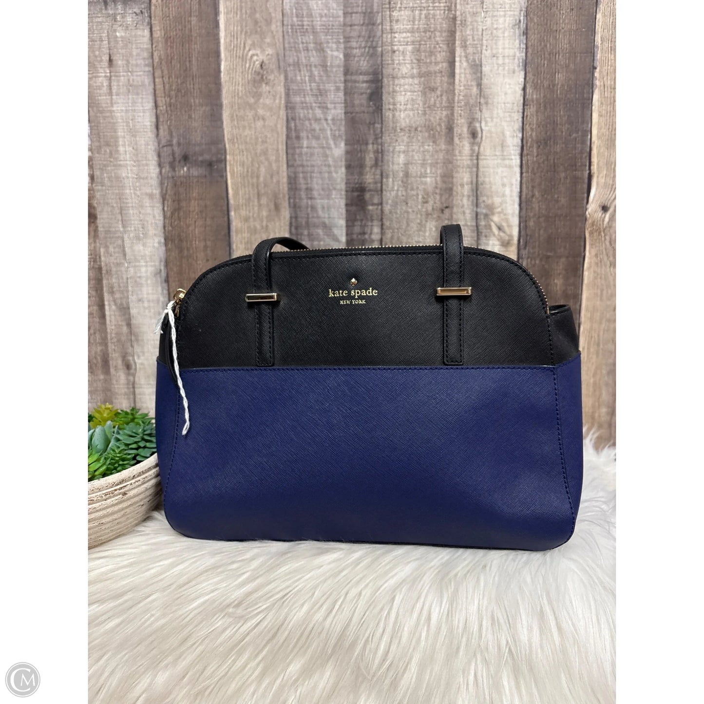 Crossbody Designer By Kate Spade, Size: Medium