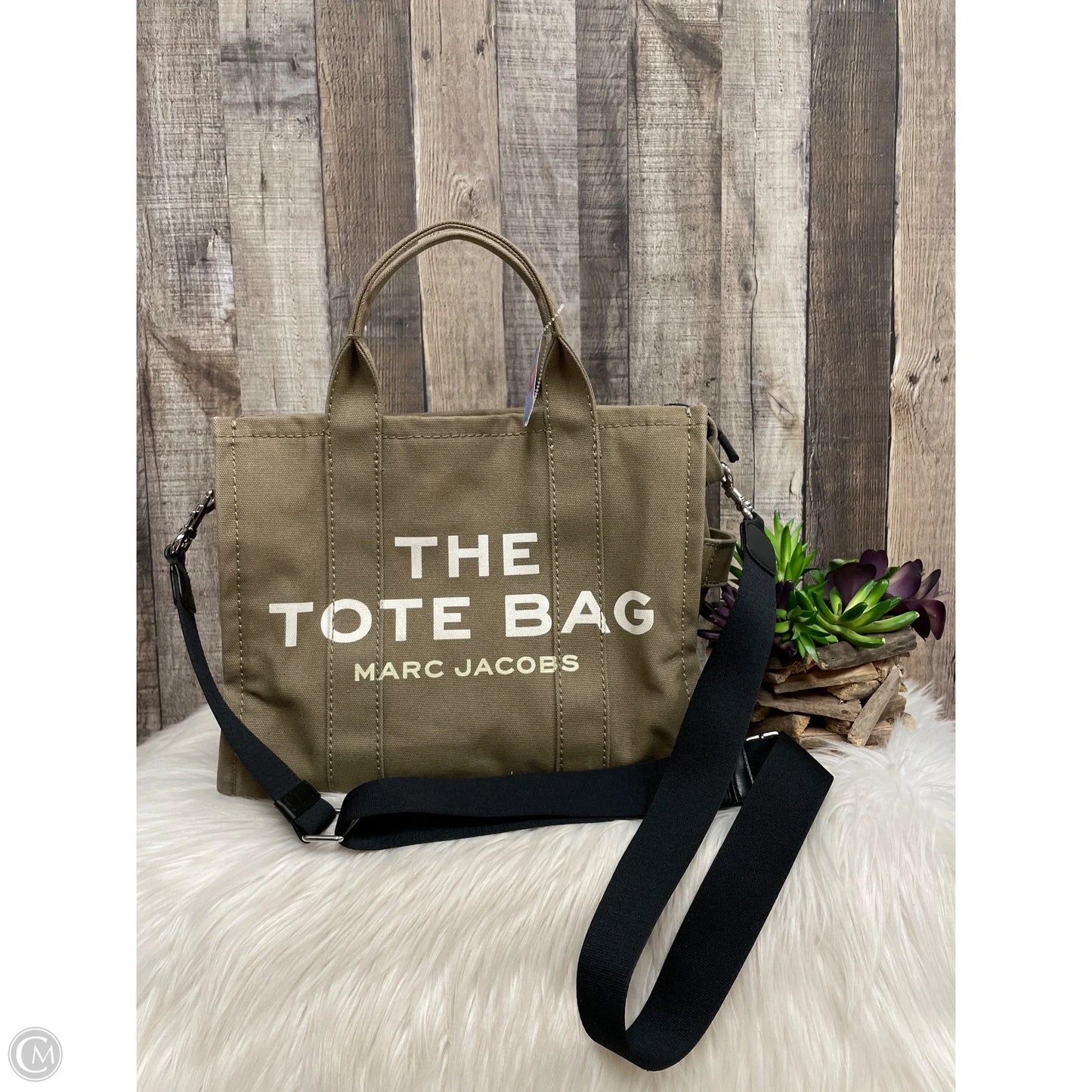 Tote Luxury Designer By Marc Jacobs, Size: Large