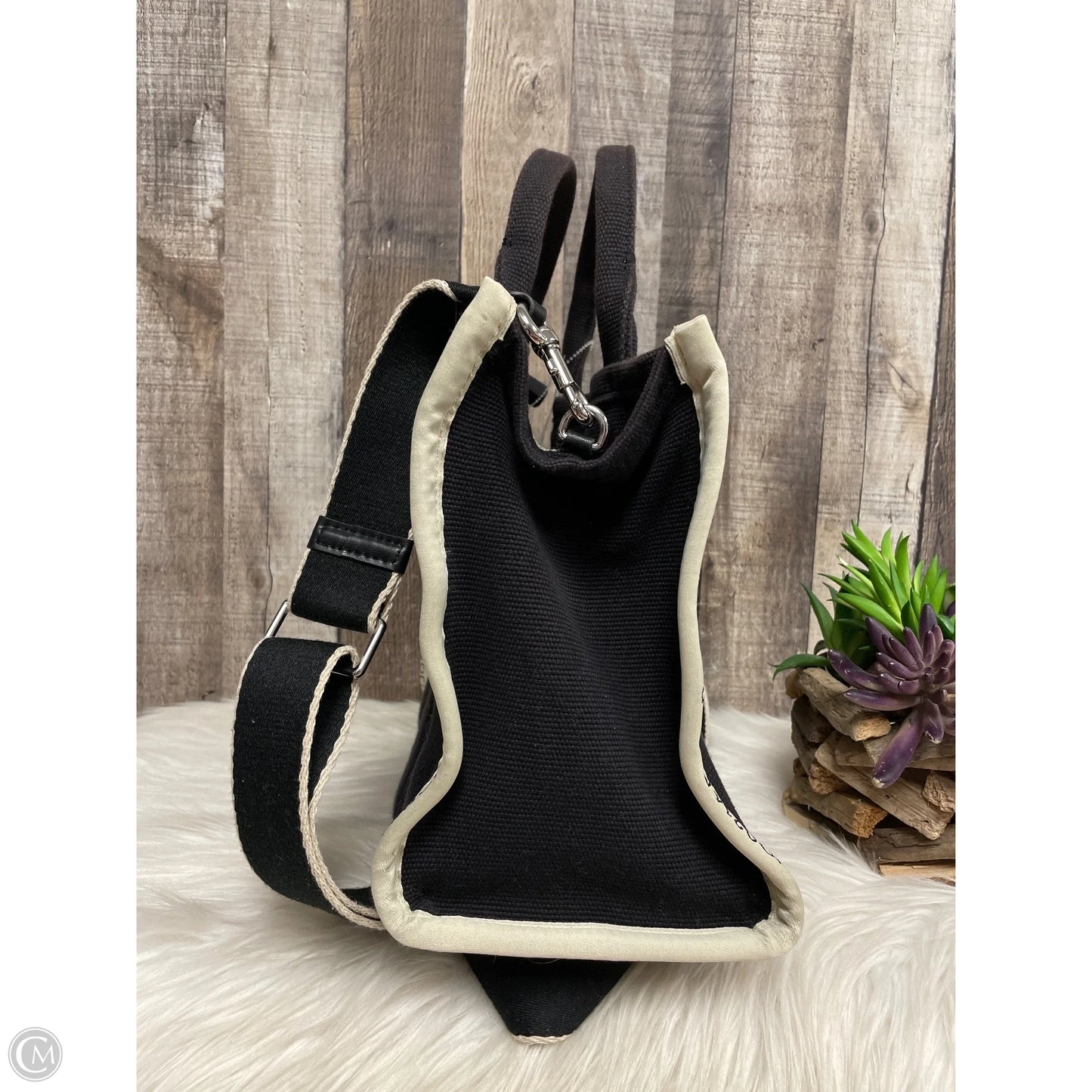 Tote Luxury Designer By Marc Jacobs, Size: Large