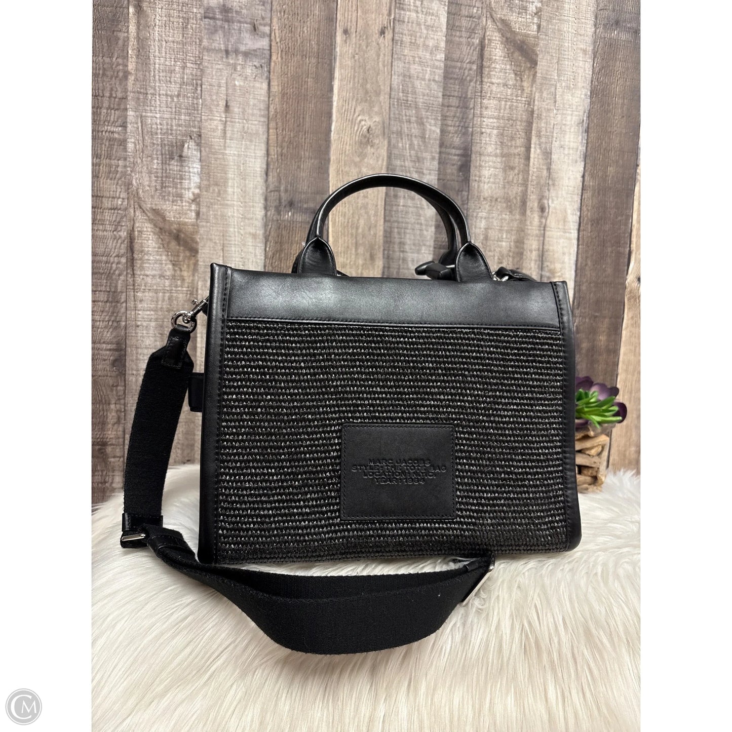 Tote Luxury Designer By Marc Jacobs, Size: Large