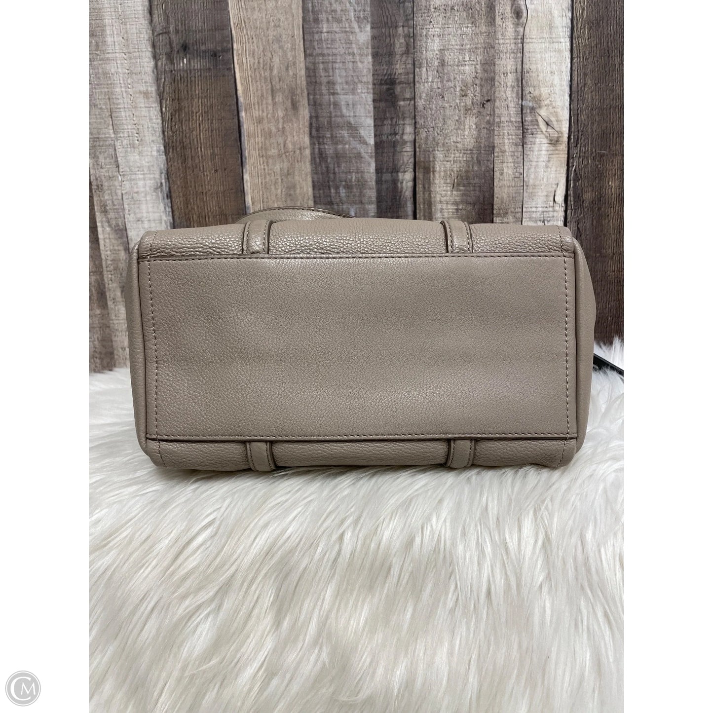 Handbag Luxury Designer By Marc Jacobs, Size: Medium