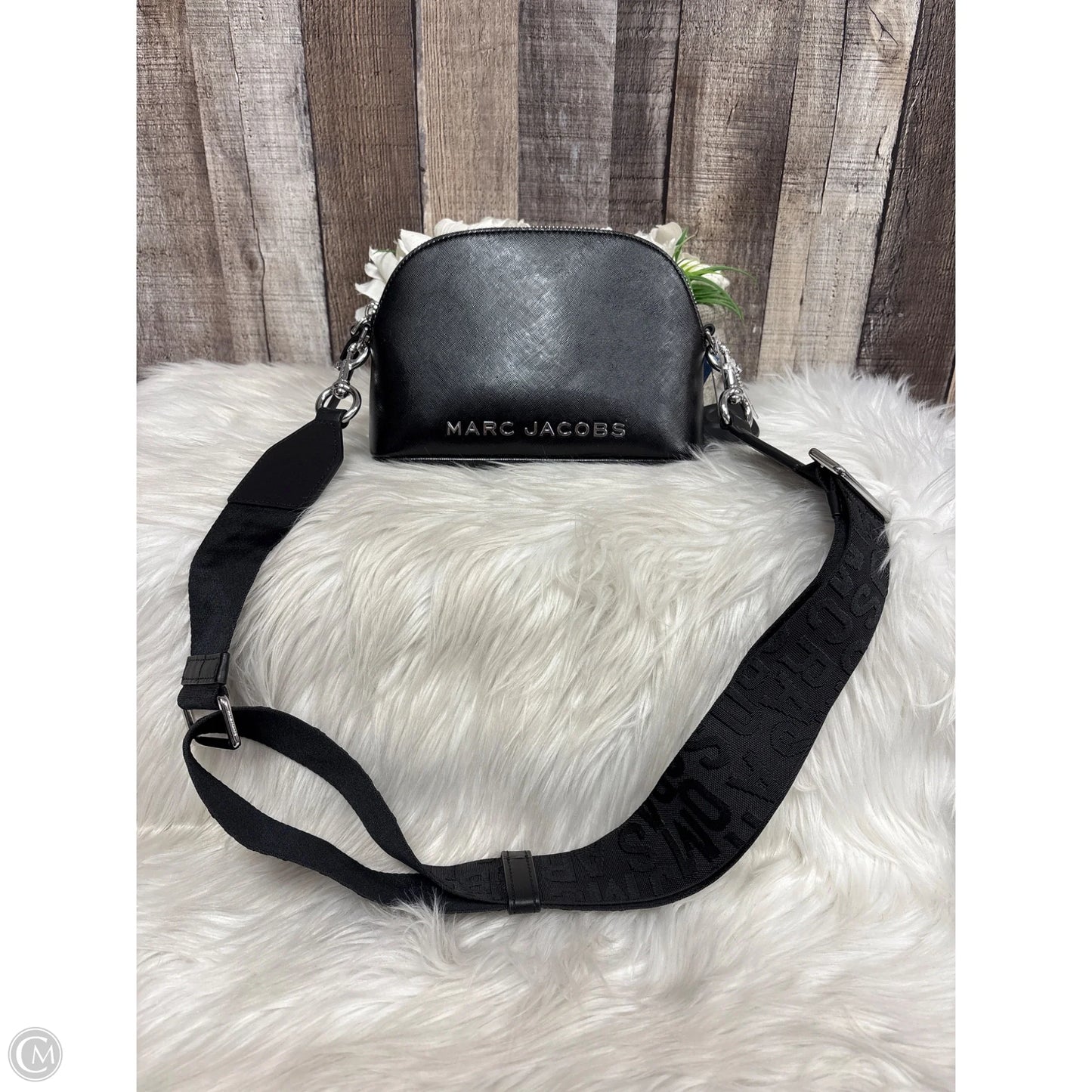 Crossbody Luxury Designer By Marc Jacobs, Size: Small