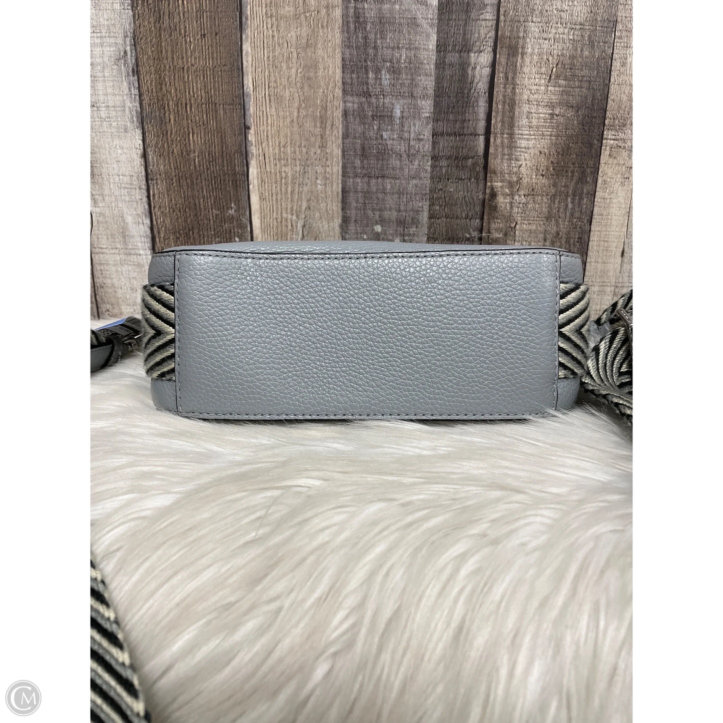 Crossbody Luxury Designer By Marc Jacobs, Size: Medium