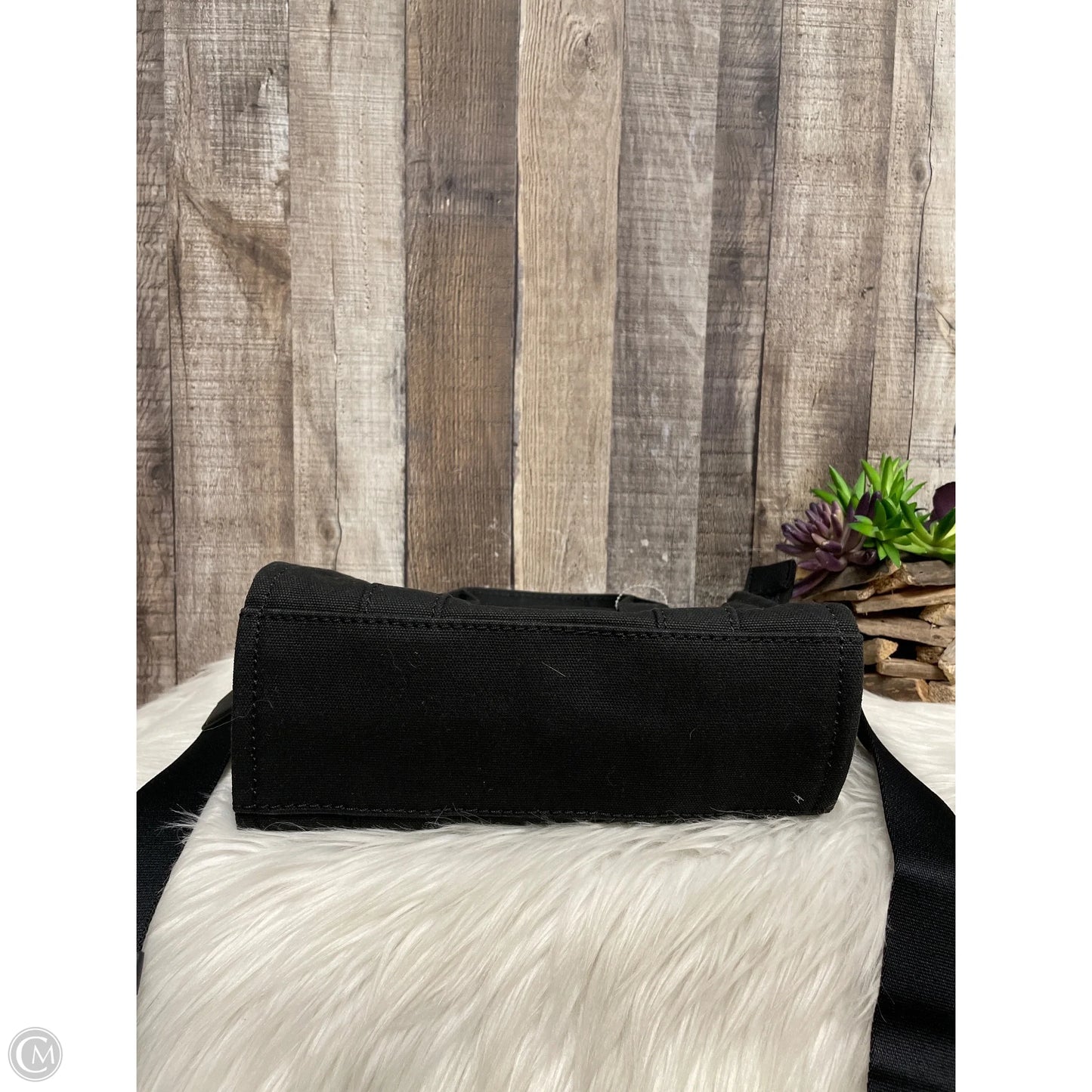 Tote Luxury Designer By Marc Jacobs, Size: Small