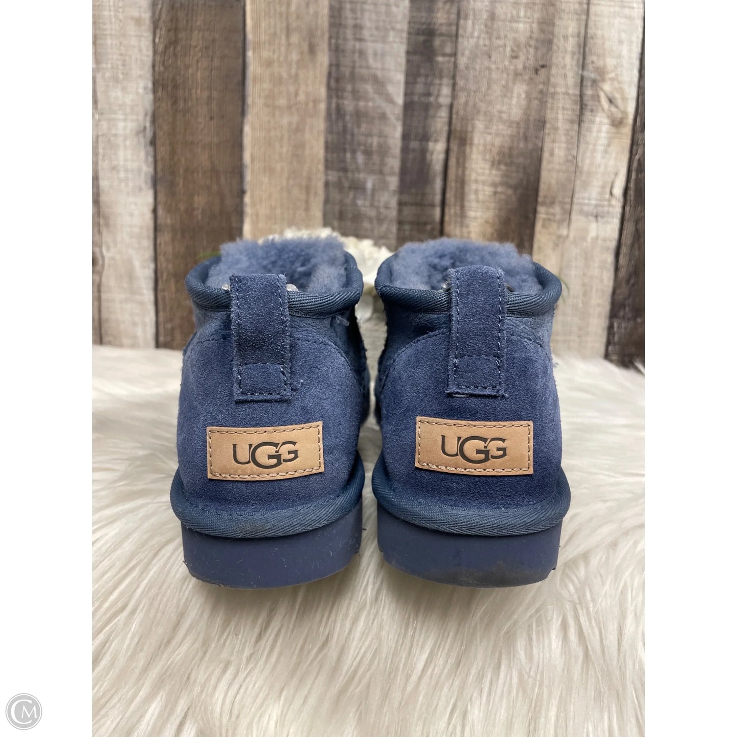 Boots Designer By Ugg In Blue, Size: 8