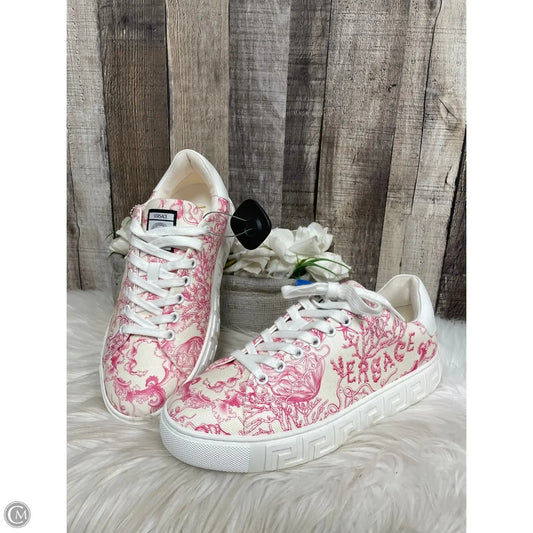 Shoes Luxury Designer By Versace In Pink & White, Size: 9.5