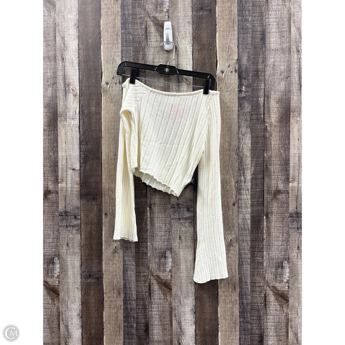 Top Long Sleeve By Princess Polly In Cream, Size: M